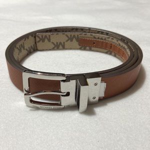 Genuine Michael KORS Reversible Belt. Silver Tone Buckle. Brown/Light & Brown